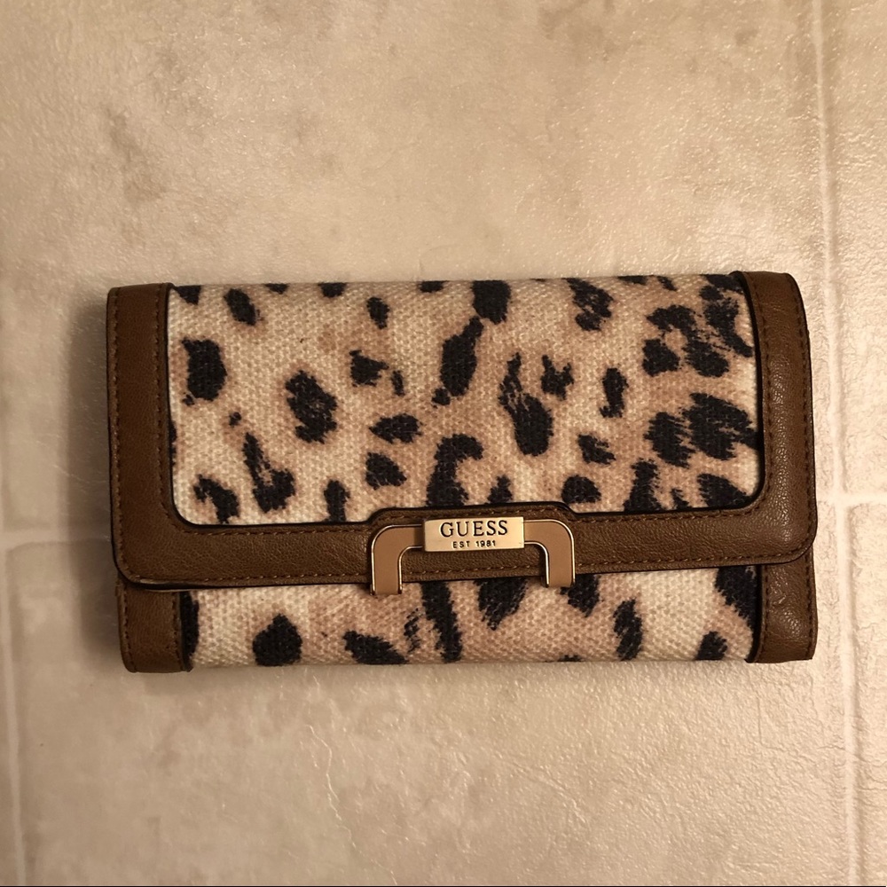 Guess Wallet